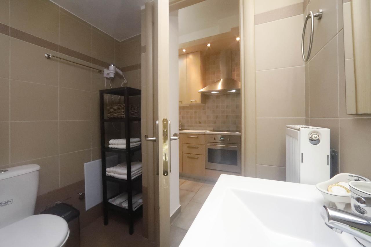 Gazi Boutique Apartment 2 Athen Eksteriør billede